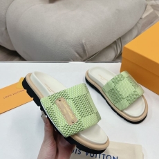 Louis Vuitton Slippers